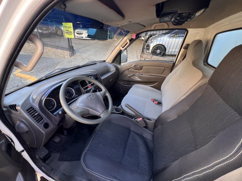 HR 2.5 LONGO BAÚ 4X2 16V 130CV TURBO INTERCOOLER DIESEL 2P MANUAL - 2012 - GARIBALDI