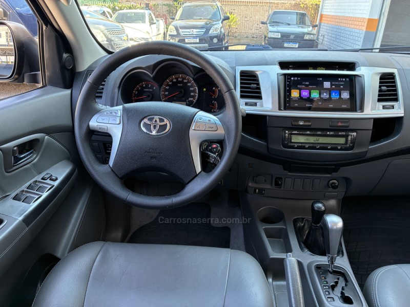 HILUX 3.0 SRV 4X4 CD 16V TURBO INTERCOOLER DIESEL 4P AUTOMÁTICO - 2014 - VENâNCIO AIRES