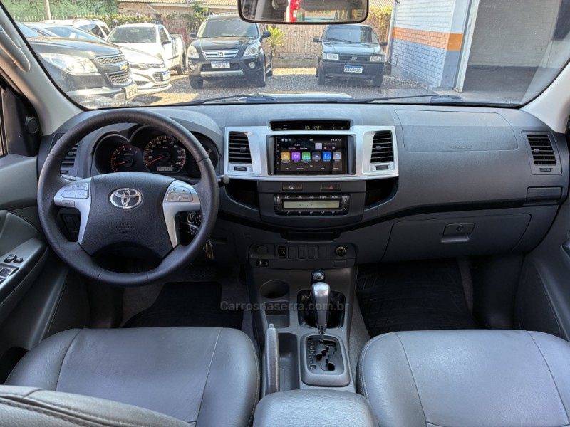 HILUX 3.0 SRV 4X4 CD 16V TURBO INTERCOOLER DIESEL 4P AUTOMÁTICO - 2014 - VENâNCIO AIRES