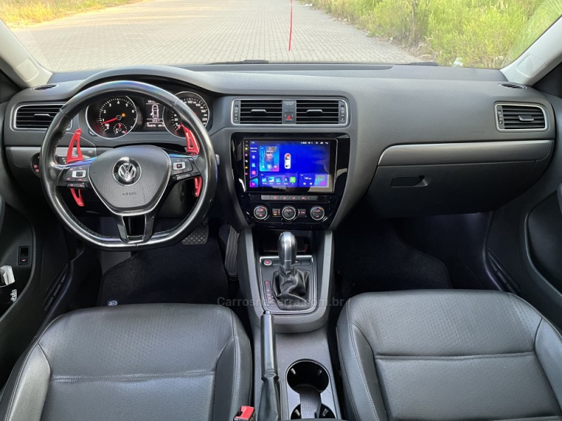 JETTA 1.4 16V TSI COMFORTLINE FLEX 4P TIPTRONIC - 2018 - CAXIAS DO SUL