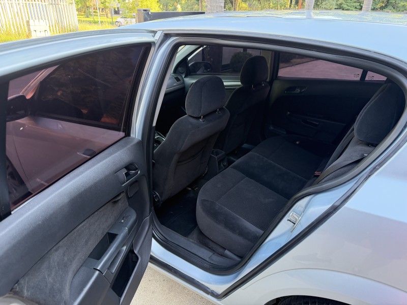 VECTRA 2.0 MPFI GT HATCH 8V FLEX 4P MANUAL - 2010 - CAXIAS DO SUL