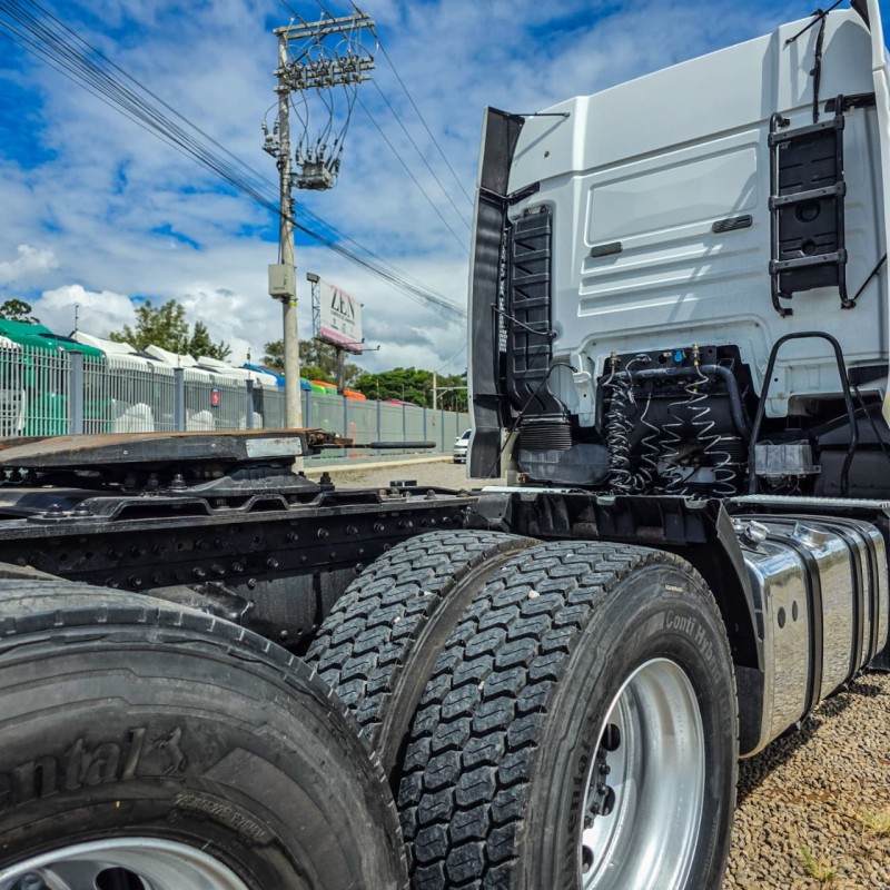 TGX 28.440 6X2 - 2013 - GARIBALDI