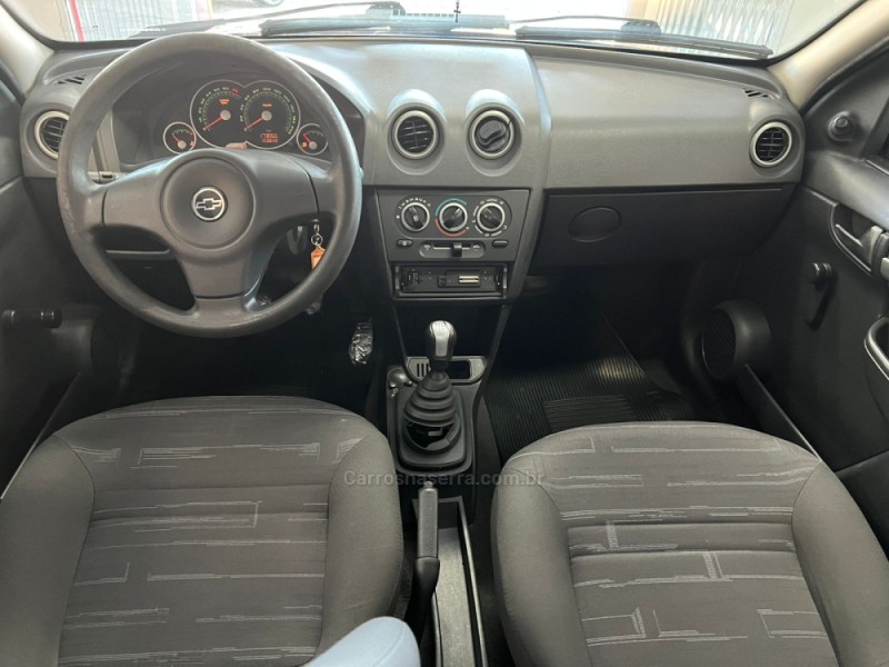 PRISMA 1.0 MPFI VHCE MAXX 8V FLEX 4P MANUAL - 2010 - CAXIAS DO SUL