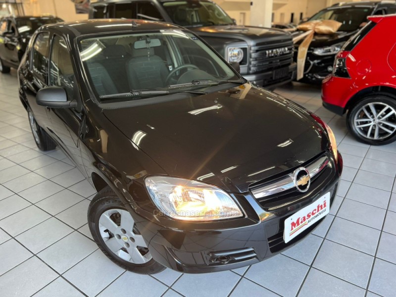 PRISMA 1.0 MPFI VHCE MAXX 8V FLEX 4P MANUAL - 2010 - CAXIAS DO SUL