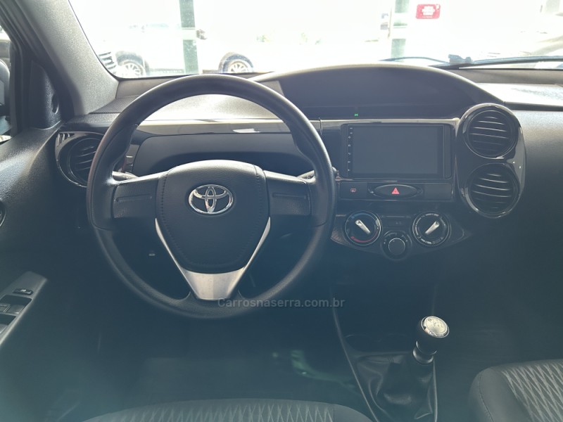 ETIOS 1.3 X 16V FLEX 4P MANUAL - 2017 - TAQUARA