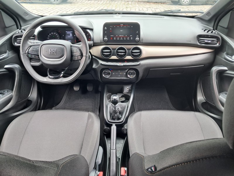 CRONOS 1.3 DRIVE 8V FLEX 4P MANUAL - 2024 - CAXIAS DO SUL