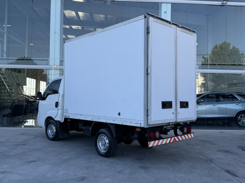 BONGO 2.5 K-2500 4X2 CS TURBO DIESEL 2P MANUAL - 2016 - CAXIAS DO SUL