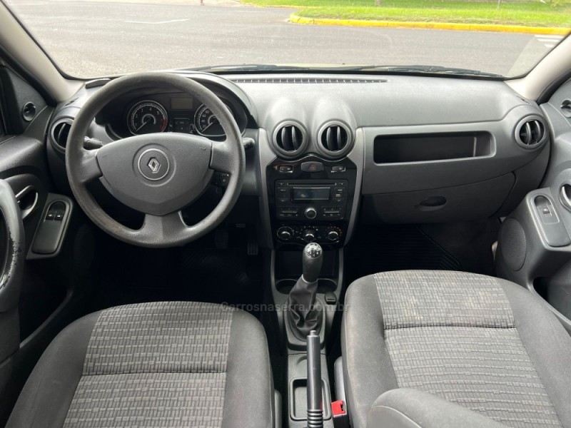 SANDERO 1.6 EXPRESSION 8V FLEX 4P MANUAL - 2012 - MONTENEGRO