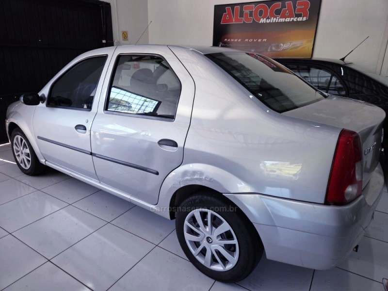 LOGAN 1.6 EXPRESSION 8V FLEX 4P MANUAL - 2009 - CAMPO BOM