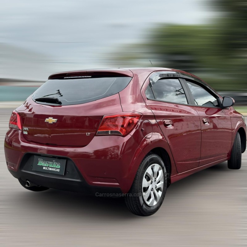 ONIX 1.0 MPFI LT 8V FLEX 4P MANUAL - 2019 - NOVO HAMBURGO