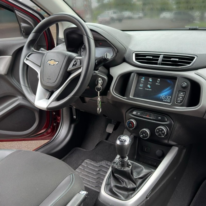 ONIX 1.0 MPFI LT 8V FLEX 4P MANUAL - 2019 - NOVO HAMBURGO