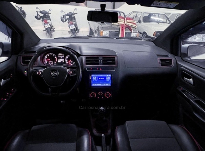 FOX 1.6 MI ROCK IN RIO 8V FLEX 4P MANUAL - 2016 - CAMPO BOM