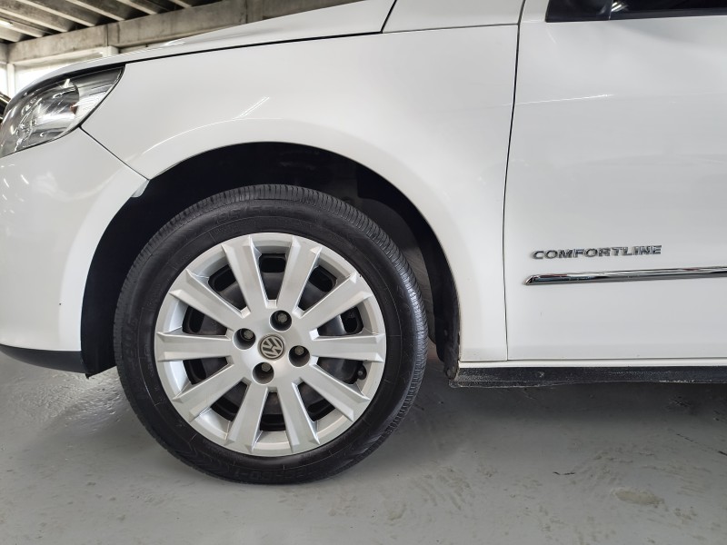 VOYAGE 1.6 MI COMFORTLINE 8V FLEX 4P MANUAL - 2011 - CAXIAS DO SUL