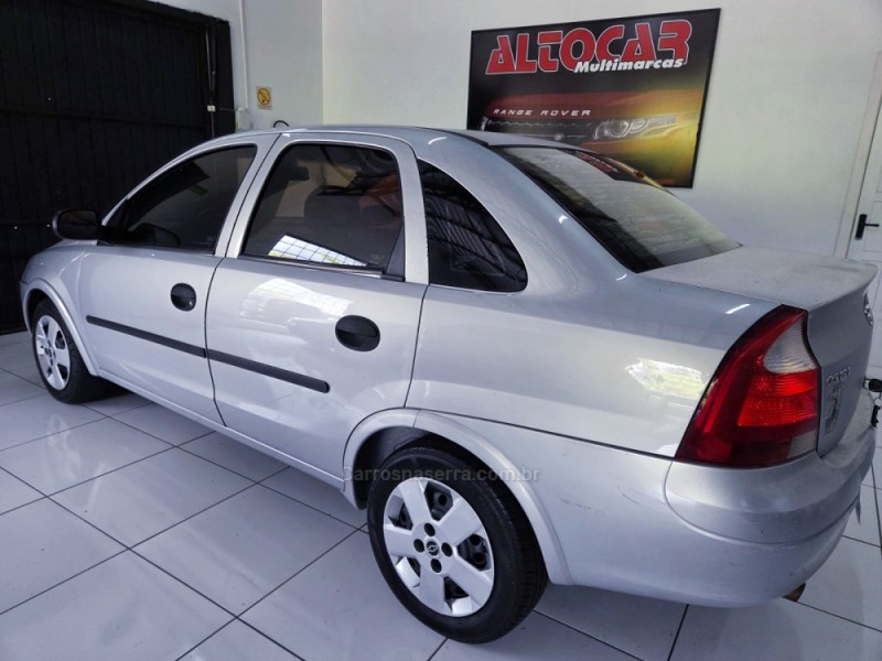 CORSA 1.0 MPFI SEDAN 8V GASOLINA 4P MANUAL - 2004 - CAMPO BOM