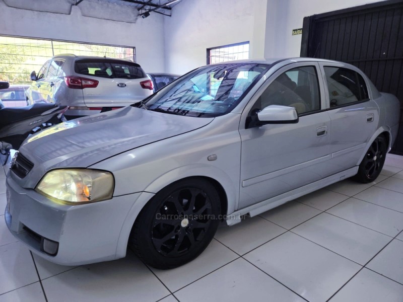 astra 2.0 mpfi advantage sedan 8v flex 4p manual 2009 campo bom