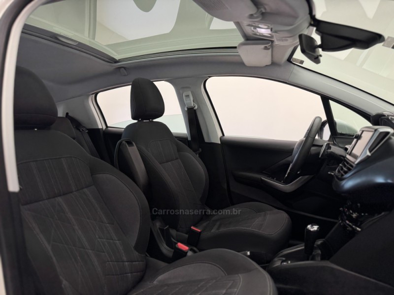 208 1.6 GRIFFE 16V FLEX 4P AUTOMÁTICO - 2014 - CARLOS BARBOSA