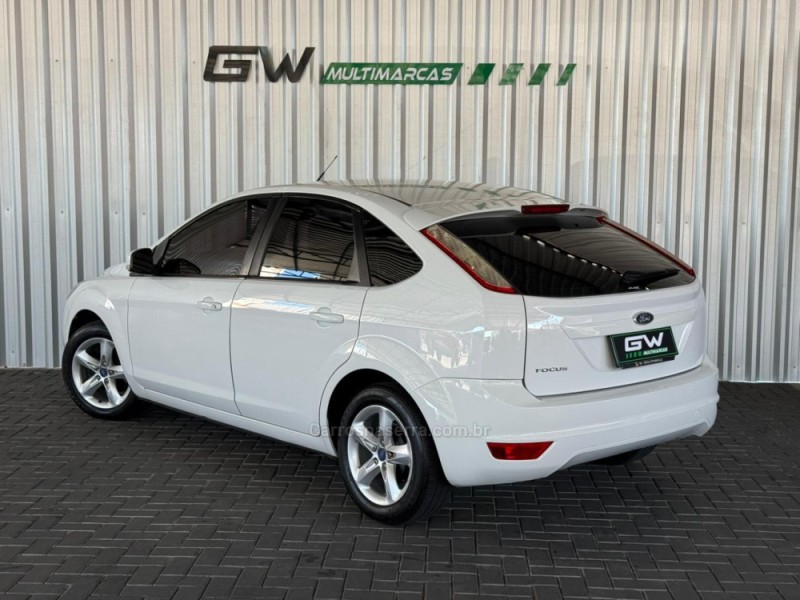 FOCUS 1.6 8V FLEX 4P MANUAL - 2011 - CAXIAS DO SUL