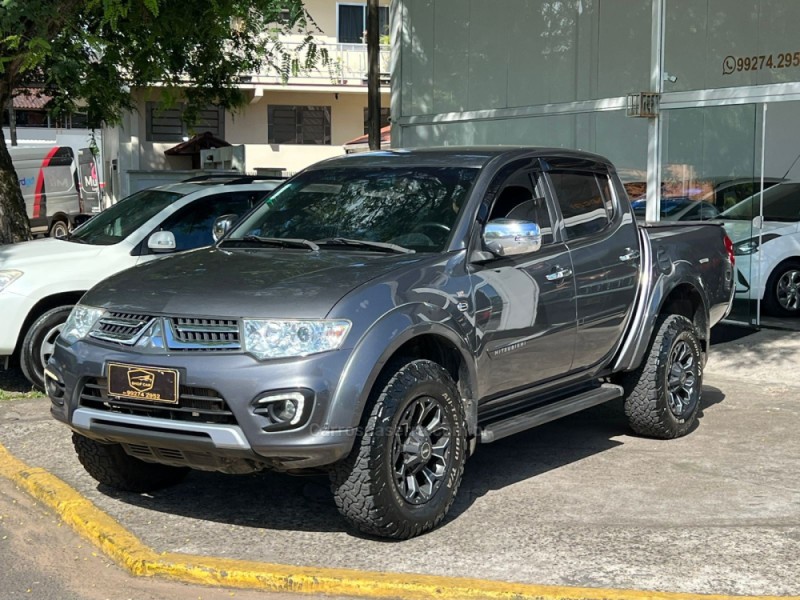 L200 3.2 HPE 4X4 CD 16V TURBO INTERCOOLER DIESEL 4P AUTOMÁTICO - 2017 - MONTENEGRO