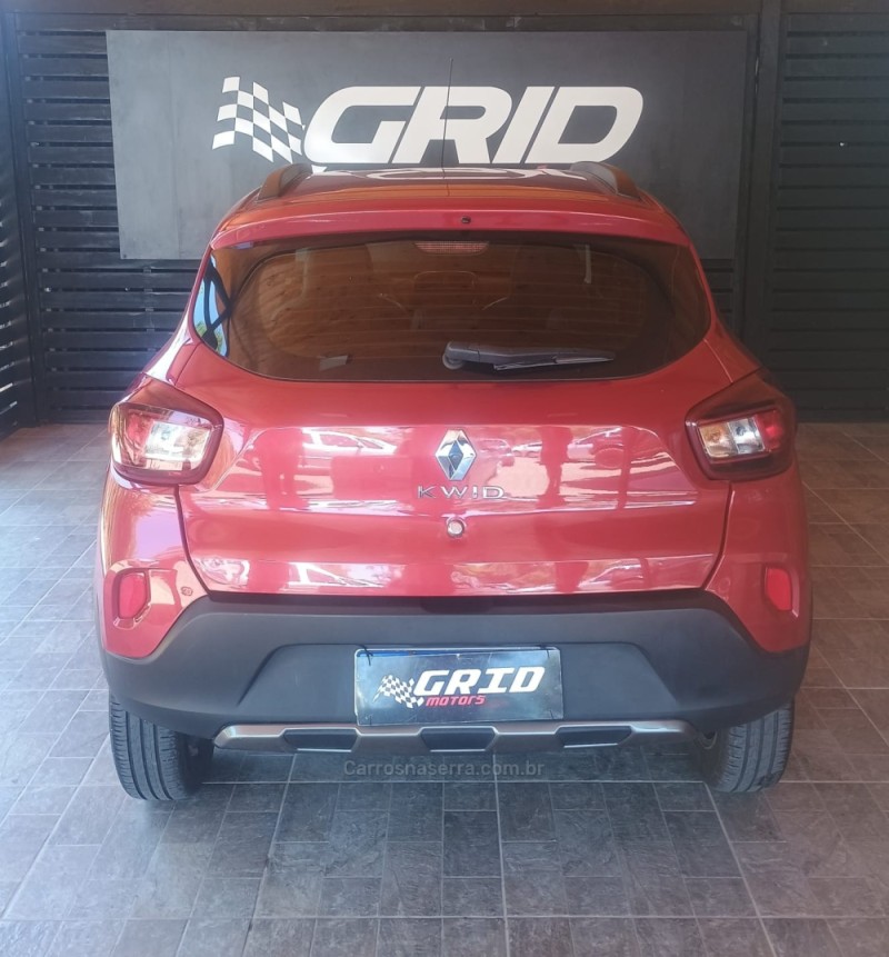 KWID 1.0 12V OUTSIDER FLEX 4P MANUAL - 2023 - ESTâNCIA VELHA