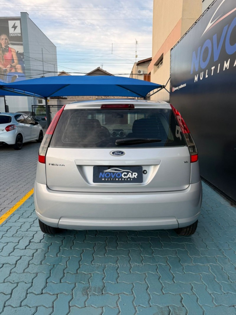 FIESTA 1.6 MPI CLASS 8V GASOLINA 4P MANUAL - 2012 - ESTâNCIA VELHA