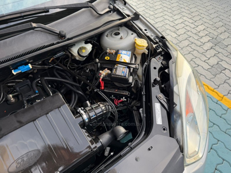 FIESTA 1.6 MPI CLASS 8V GASOLINA 4P MANUAL - 2012 - ESTâNCIA VELHA
