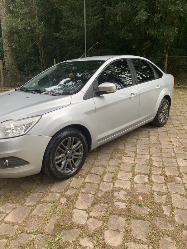 FOCUS 1.6 8V FLEX 4P MANUAL - 2012 - CAXIAS DO SUL