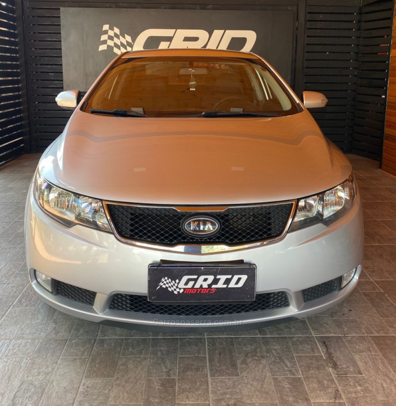 CERATO 1.6 EX SEDAN 16V GASOLINA 4P MANUAL - 2011 - ESTâNCIA VELHA