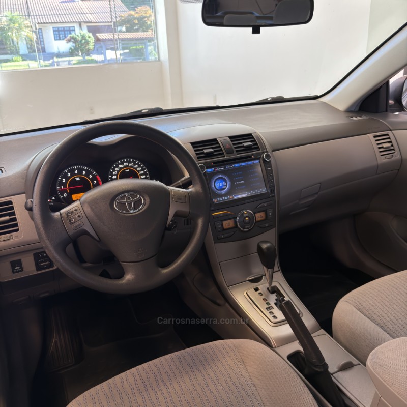 COROLLA 1.8 GLI 16V FLEX 4P AUTOMÁTICO - 2010 - FARROUPILHA