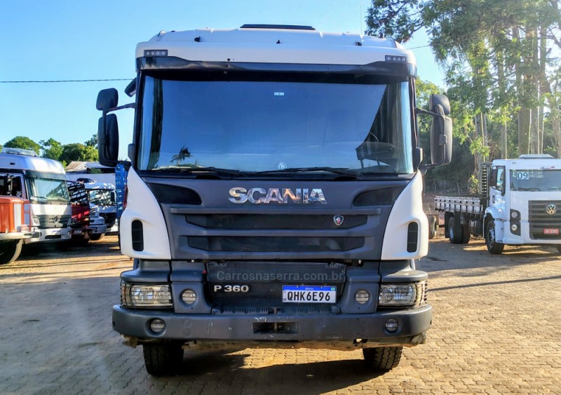 G-360  - 2015 - PORTãO