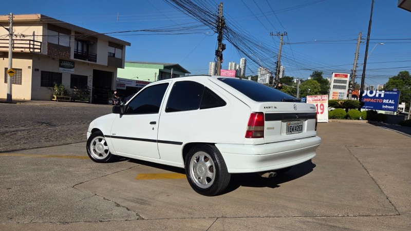 KADETT 1.8 EFI GL 8V GASOLINA 2P MANUAL - 1996 - CAXIAS DO SUL