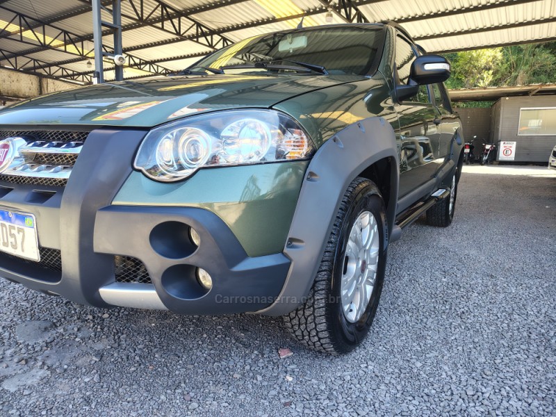 STRADA 1.8 MPI ADVENTURE CD 8V FLEX 2P MANUAL - 2010 - CAXIAS DO SUL