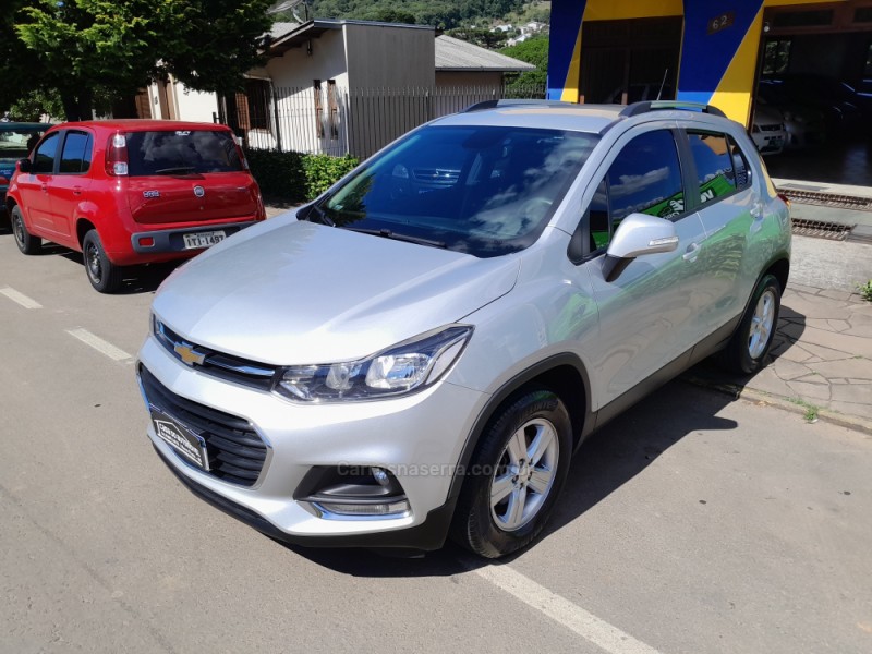 tracker 1.4 16v turbo flex lt automatico 2018 nova prata