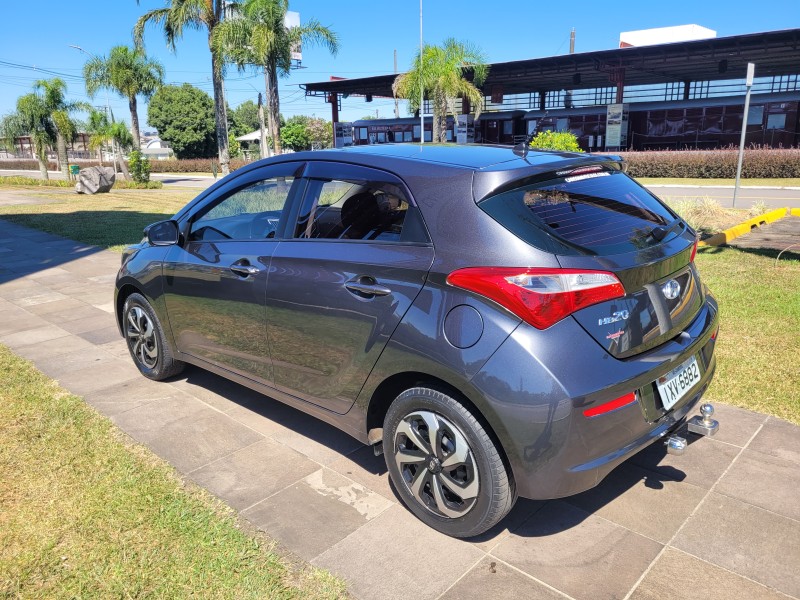 HB20 1.6 COMFORT STYLE 16V FLEX 4P MANUAL - 2017 - CARLOS BARBOSA