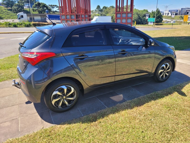 HB20 1.6 COMFORT STYLE 16V FLEX 4P MANUAL - 2017 - CARLOS BARBOSA