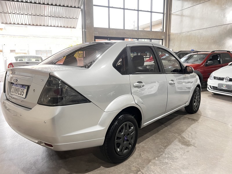 FIESTA 1.6 ROCAM SEDAN 8V FLEX 4P MANUAL - 2014 - CAXIAS DO SUL