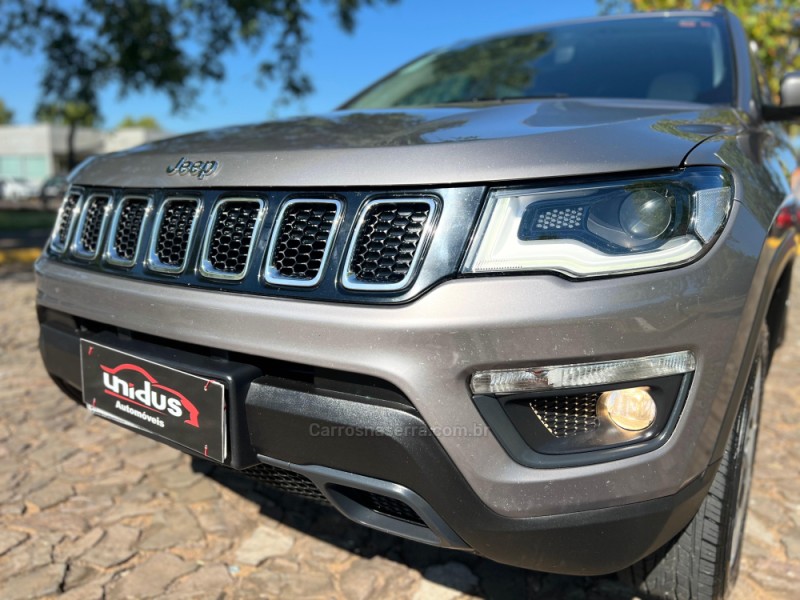 COMPASS 2.0 16V DIESEL LONGITUDE 4X4 AUTOMÁTICO - 2020 - DOIS IRMãOS