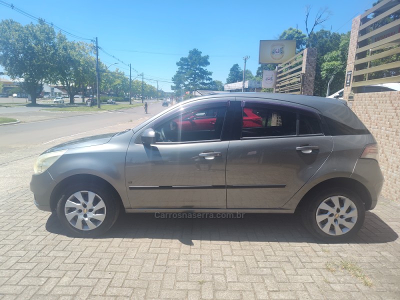 AGILE 1.4 MPFI LT 8V FLEX 4P MANUAL - 2011 - CANELA