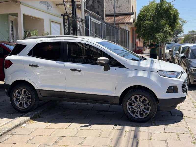 ECOSPORT 1.6 FREESTYLE 8V FLEX 4P MANUAL - 2014 - CAXIAS DO SUL