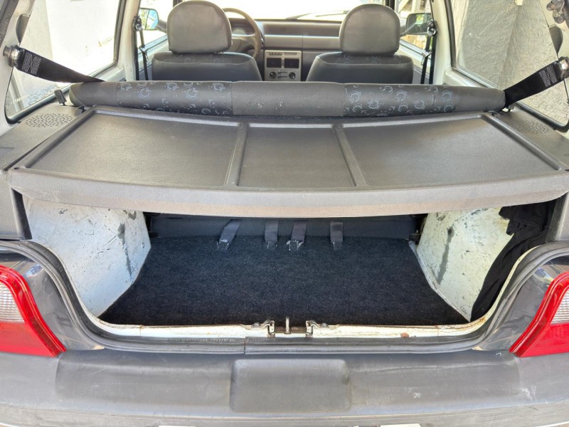 UNO 1.0 MPI MILLE FIRE ECONOMY 8V FLEX 2P MANUAL - 2013 - FARROUPILHA