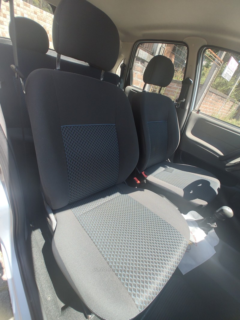 CLASSIC 1.0 MPFI LS 8V FLEX 4P MANUAL - 2012 - CANELA