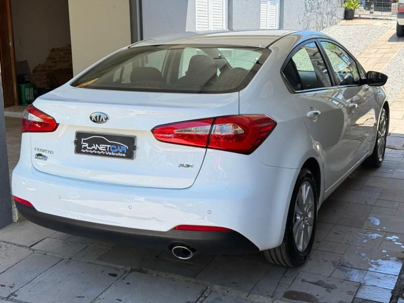 CERATO 1.6 SX3 16V FLEX 4P AUTOMÁTICO - 2014 - FARROUPILHA