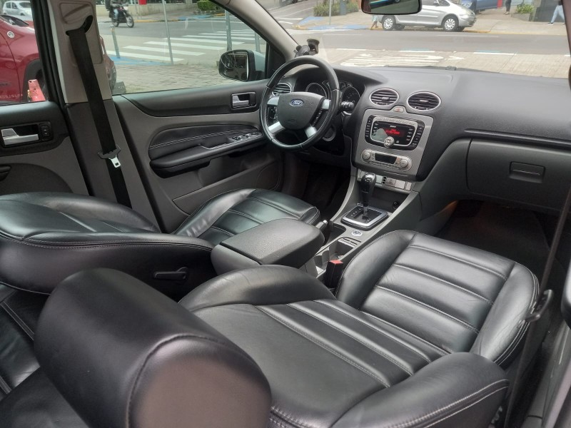 FOCUS 2.0 GHIA SEDAN 16V GASOLINA 4P AUTOMÁTICO - 2009 - CAXIAS DO SUL