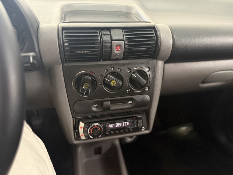 CLASSIC 1.0 MPFI LS 8V FLEX 4P MANUAL - 2012 - GUAPORé