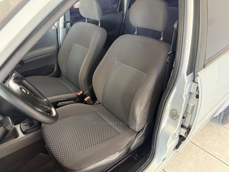 CLASSIC 1.0 MPFI LS 8V FLEX 4P MANUAL - 2012 - GUAPORé