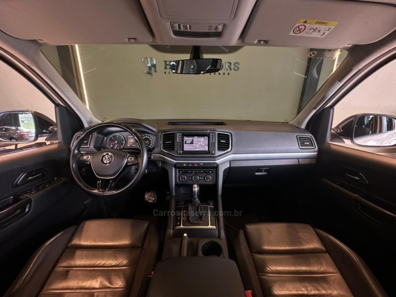 AMAROK 3.0 V6 TDI HIGHLINE CD DIESEL 4MOTION AUTOMÁTICO - 2018 - CAXIAS DO SUL