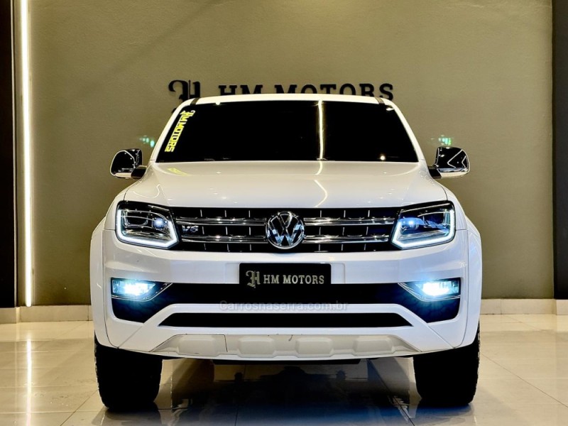AMAROK 3.0 V6 TDI HIGHLINE CD DIESEL 4MOTION AUTOMÁTICO - 2018 - CAXIAS DO SUL
