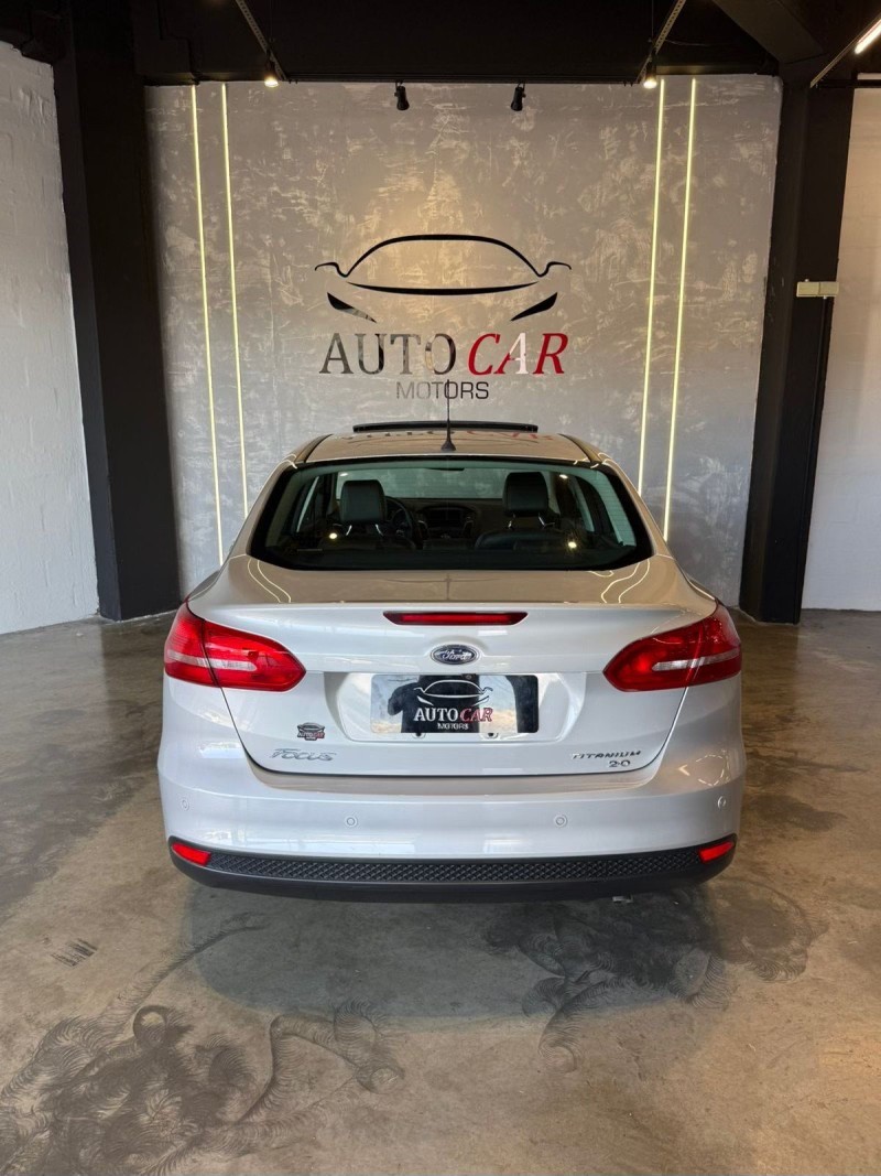 FOCUS 2.0 TITANIUM PLUS FASTBACK 16V FLEX 4P AUTOMÁTICO - 2017 - CAXIAS DO SUL