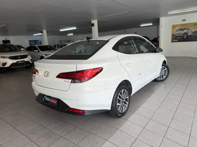 HB20S 1.0 PLATINUM 12V TURBO FLEX 4P MANUAL - 2022 - NOVO HAMBURGO