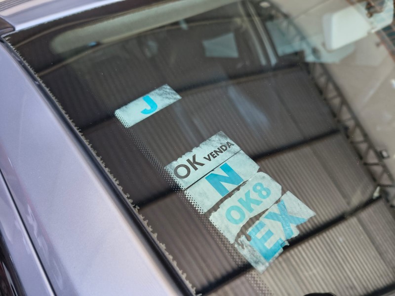 VOYAGE 1.0 MI 8V FLEX 4P MANUAL - 2010 - CAXIAS DO SUL