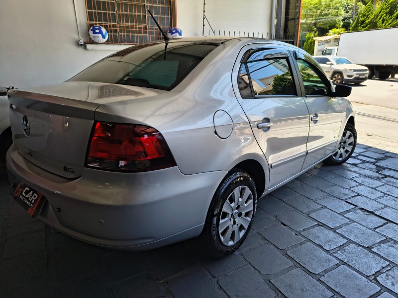 VOYAGE 1.0 MI 8V FLEX 4P MANUAL - 2010 - CAXIAS DO SUL